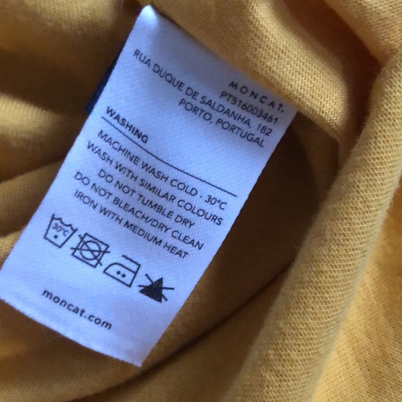 NWOT Moncat Souvenir Cotton Unisex Tee shirt Heeeey Macacarena! - Picture 9 of 10